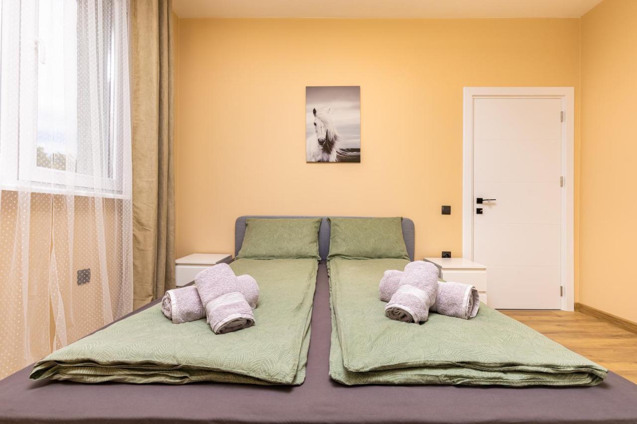 -city Haven Retreat- Elegant 2bd On Bulgaria Blv Plovdiv